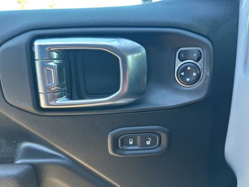 New 2026 Jeep Wrangler Unlimited Rubicon w/ Safety Group image 11