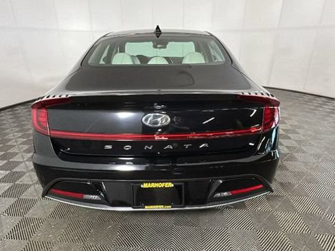 Used 2023 Hyundai Sonata SE FWD image 3