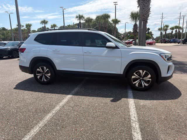 Used 2024 Volkswagen Atlas SE FWD image 7