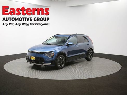 Used 2023 Kia Niro Wave w/ Wave Preserve Package image 55