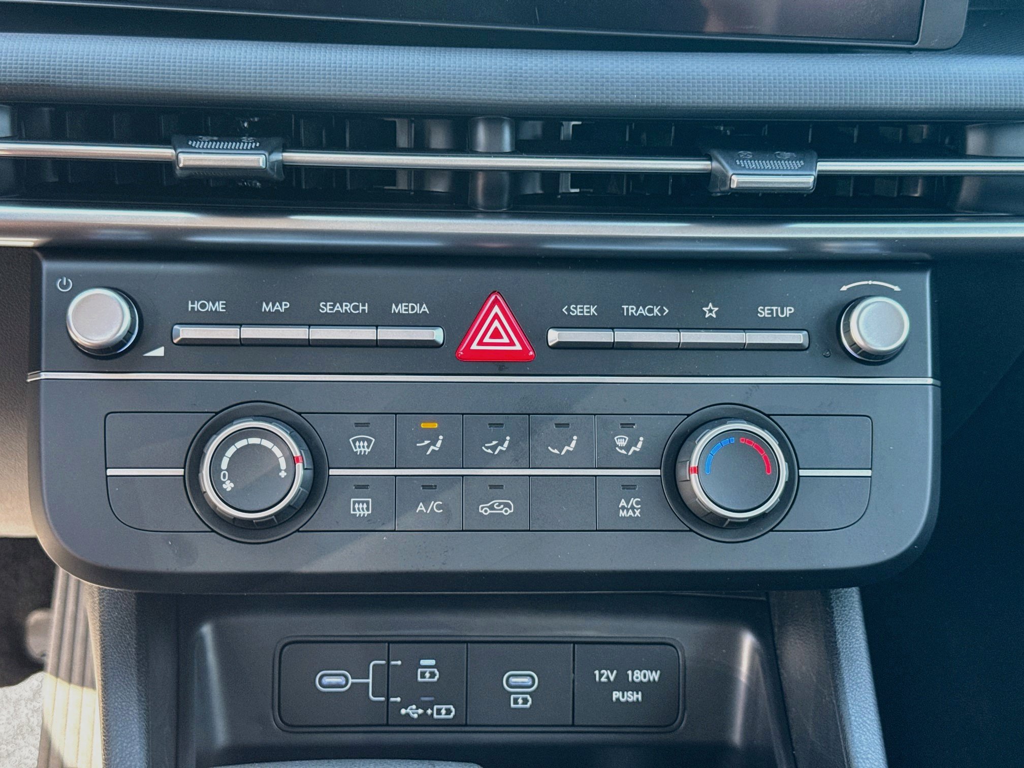 New 2026 Hyundai Tucson SE FWD image 12