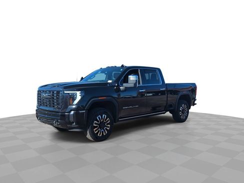 Used 2024 GMC Sierra 3500 Denali Ultimate image 4