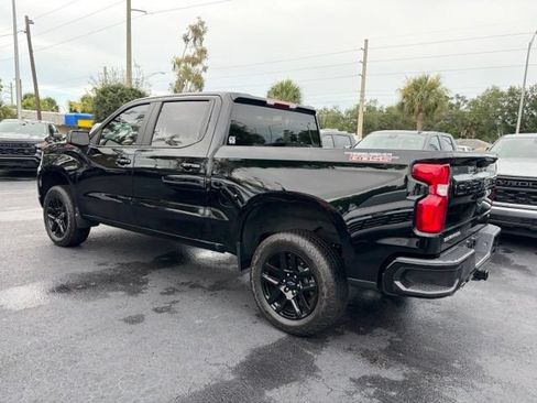Used 2025 Chevrolet Silverado 1500 LT Trail Boss w/ Protection Package AWD/4WD image 4