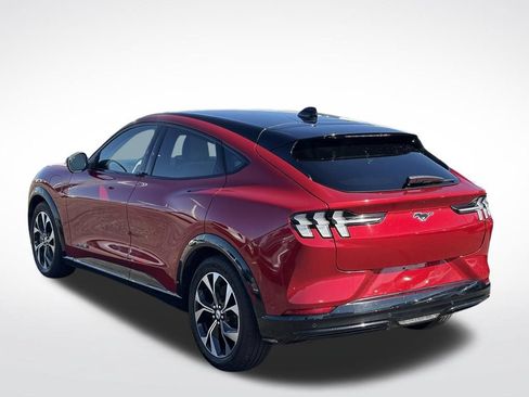 Used 2022 Ford Mustang Mach-E Premium AWD/4WD image 7