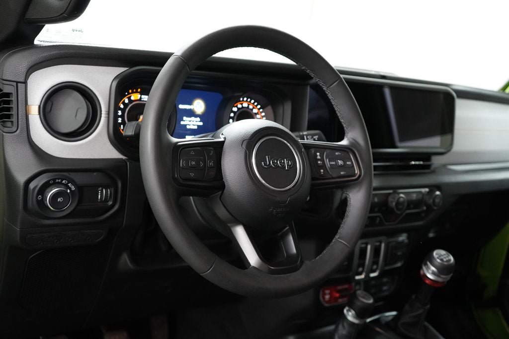 Certified 2025 Jeep Wrangler Sport AWD/4WD image 7