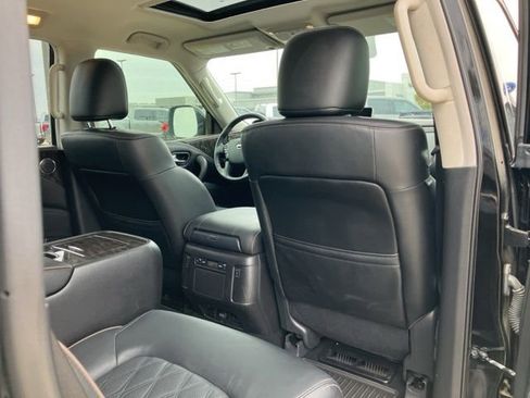 Used 2024 Nissan Armada Platinum w/ Captain's Chairs Package image 16