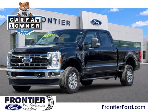 Used 2025 Ford F250 XLT AWD/4WD image 9