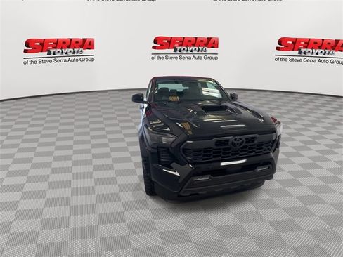 New 2025 Toyota Tacoma TRD Sport image 3
