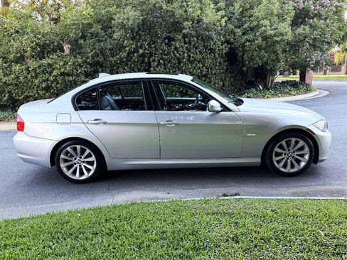 Used 2011 BMW 328i Sedan RWD image 7