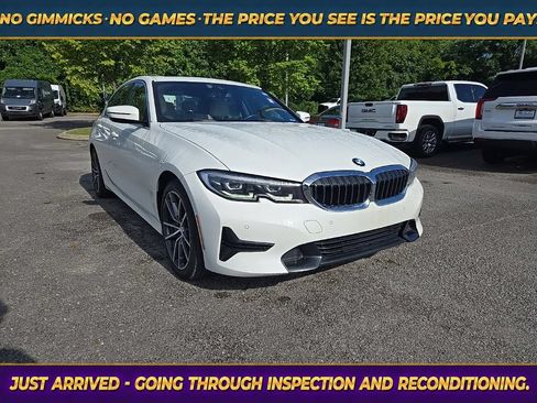 Used 2021 BMW 330i Sedan w/ Convenience Package RWD image 1