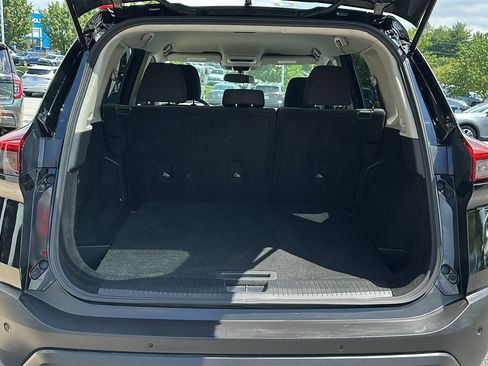 Used 2021 Nissan Rogue S AWD/4WD image 6