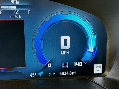 Used 2025 Ford Bronco Sport Outer Banks w/ Outer Banks Tech Package+ AWD/4WD image 18