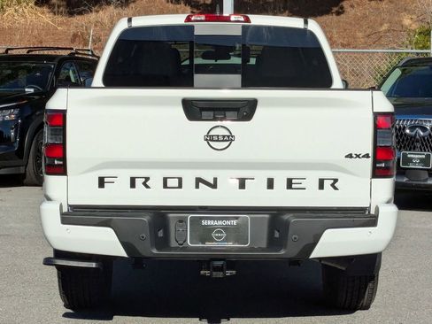 New 2026 Nissan Frontier SV w/ Tow Package AWD/4WD image 6