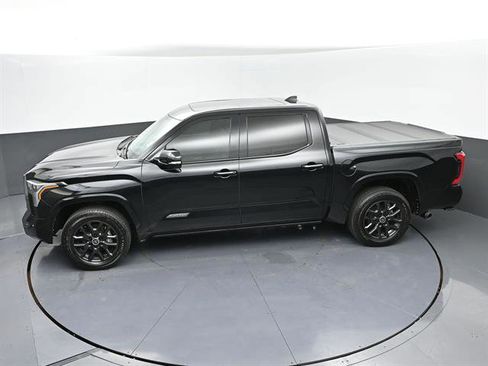 Used 2024 Toyota Tundra Platinum AWD/4WD image 40
