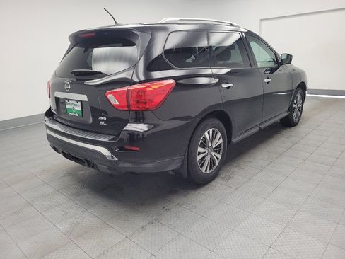 Used 2017 Nissan Pathfinder SL w/ SL Premium Package AWD/4WD image 9