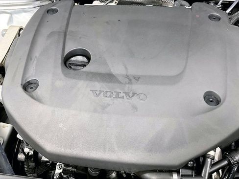 Used 2024 Volvo XC90 B6 Plus w/ Protection Package Premier image 31