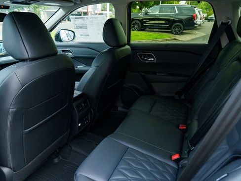 New 2026 Nissan Rogue Platinum w/ Platinum Premium Package image 25