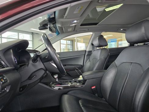 Used 2019 Kia Optima EX w/ EX Premium Package image 24