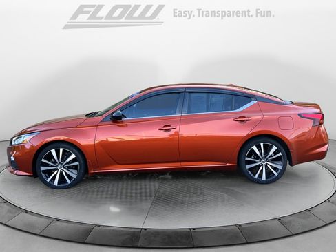 Used 2021 Nissan Altima 2.5 SR FWD image 5