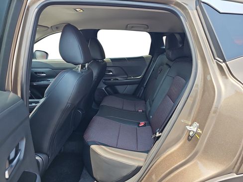 Used 2026 Nissan Kicks SR FWD image 11