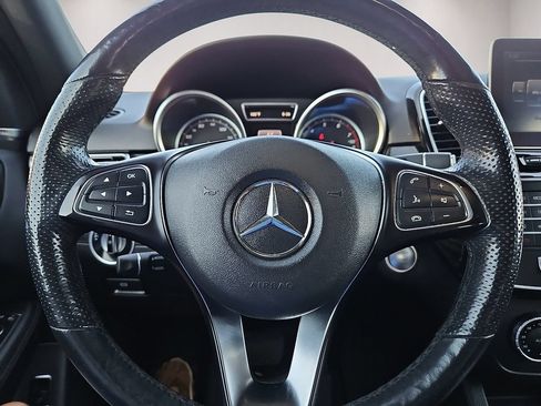Certified 2018 Mercedes-Benz GLE 350 4MATIC w/ Premium 2 Package image 30