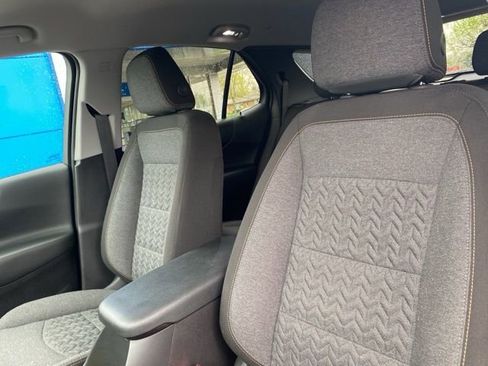 Used 2024 Chevrolet Equinox LT FWD image 15