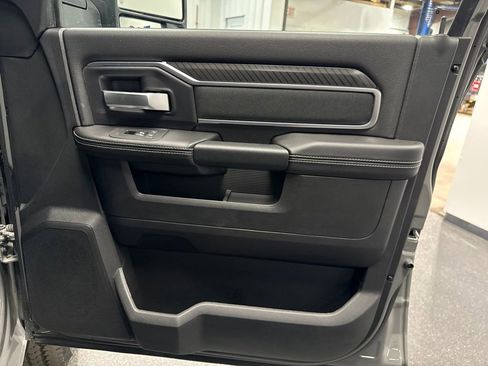 New 2026 RAM 2500 Big Horn AWD/4WD image 37