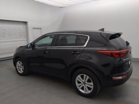 Used 2018 Kia Sportage LX FWD image 3