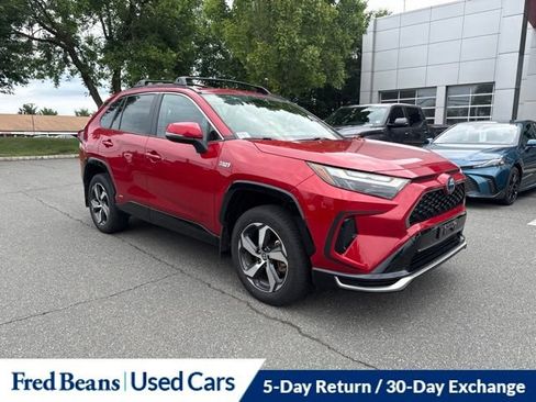 Used 2024 Toyota RAV4 SE w/ Weather & Moonroof Package AWD/4WD image 2