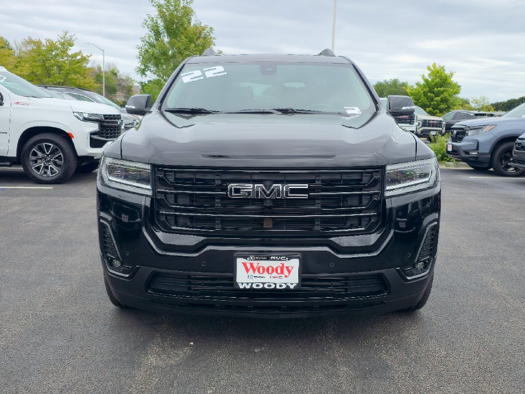 Used 2022 GMC Acadia SLT w/ Elevation Edition AWD/4WD image 4