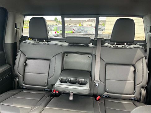 Used 2025 GMC Sierra 3500 Denali w/ Denali Reserve Package AWD/4WD image 41