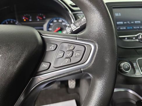 Used 2016 Chevrolet Malibu LT FWD image 22