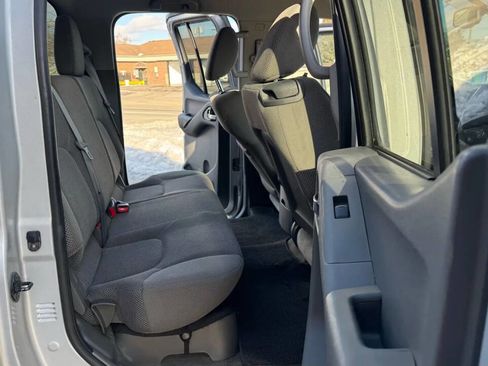 Used 2012 Nissan Frontier SV w/ SV Premium Utility Pkg image 21