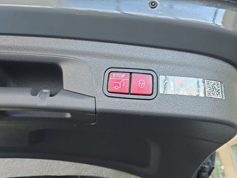 New 2026 Mercedes-Benz GLE 63 AMG S image 13