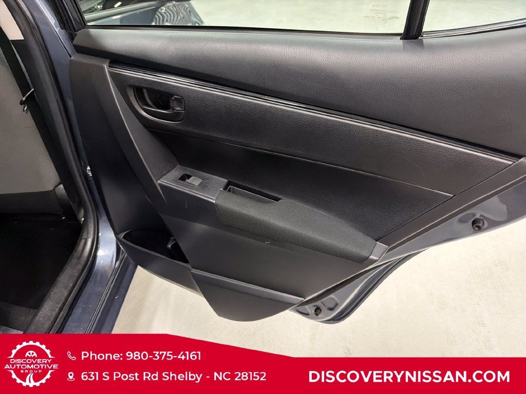 Used 2019 Toyota Corolla L FWD image 31