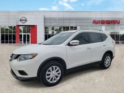 Used 2016 Nissan Rogue S w/ Appearance Package image 8