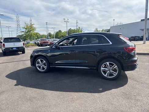 Used 2021 Audi Q3 2.0T Premium w/ Convenience Package AWD/4WD image 17