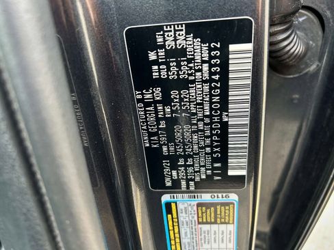 Used 2022 Kia Telluride SX w/ SX Prestige Package AWD/4WD image 36