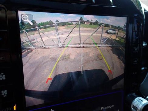 Used 2019 RAM 1500 Laramie AWD/4WD image 24