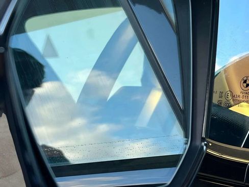 Used 2023 BMW iX xDrive50 w/ Premium Package image 29