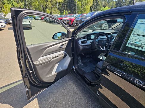 New 2027 Chevrolet Bolt LT FWD image 18