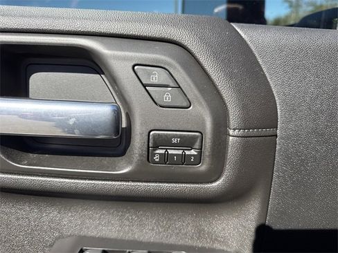 Used 2021 Chevrolet Silverado 2500 High Country w/ Z71 Off-Road Package image 39