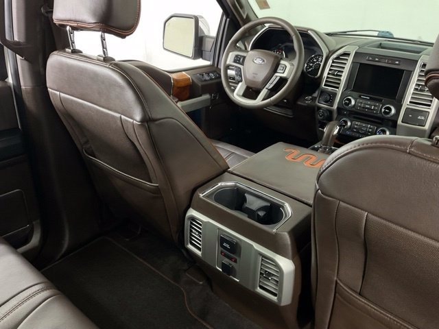 Used 2016 Ford F150 King Ranch w/ Equipment Group 601A Luxury AWD/4WD image 33