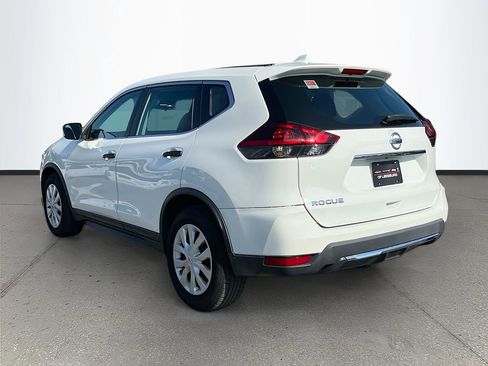 Used 2020 Nissan Rogue S image 5