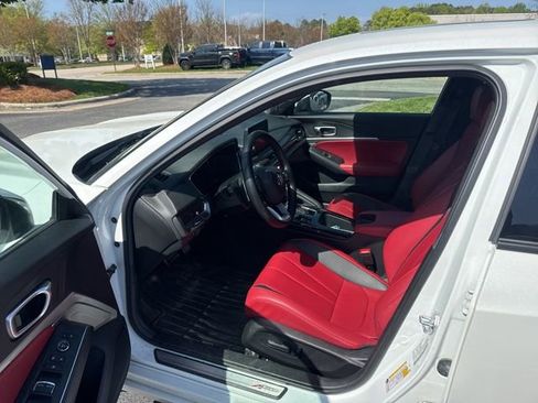 Used 2024 Acura Integra A-Spec image 4