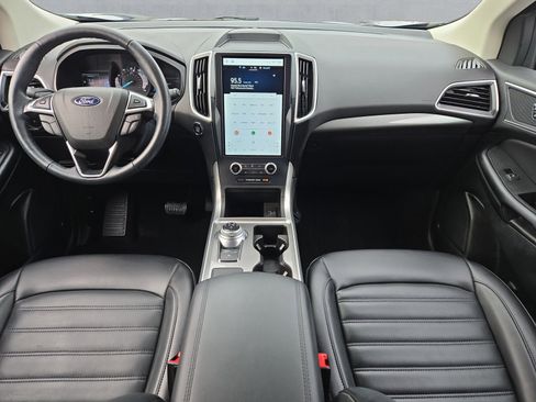 Certified 2023 Ford Edge SEL w/ Convenience Package image 9