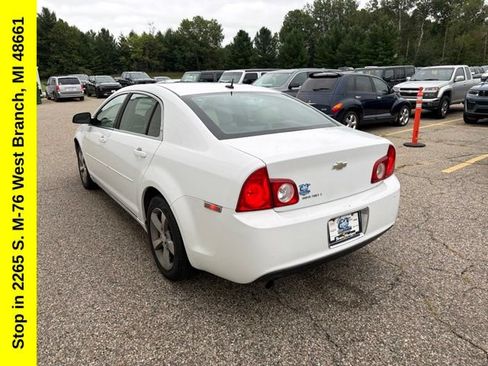 Used 2010 Chevrolet Malibu LT w/ Rear Power Package FWD image 8