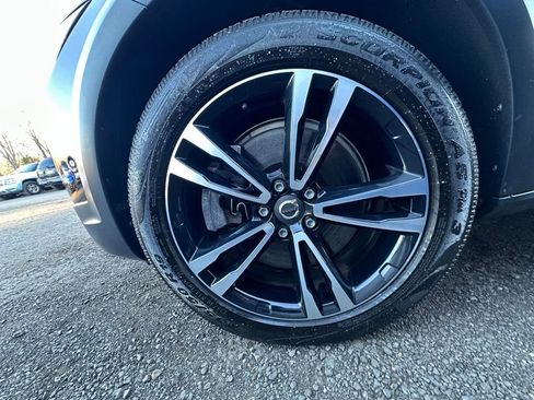 Used 2018 Volvo V90 T5 Cross Country w/ Convenience Package image 46