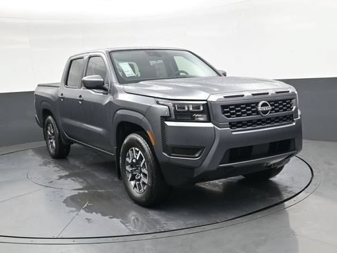 Certified 2026 Nissan Frontier SV w/ SV Convenience Package RWD image 2