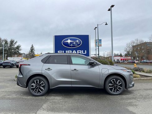 New 2026 Subaru Solterra Premium image 9